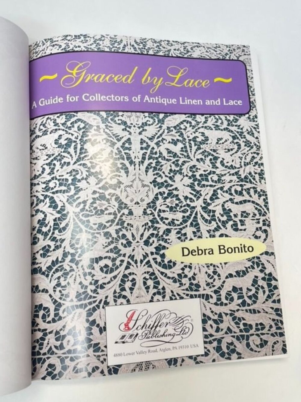 Graced by Lace Collector's Guide to Antique Linen & Lace • HC 2001 - Picture 9 of 11